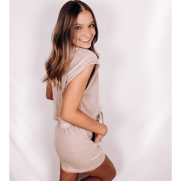 mocha muscle top and short set - Picture 2 of 2